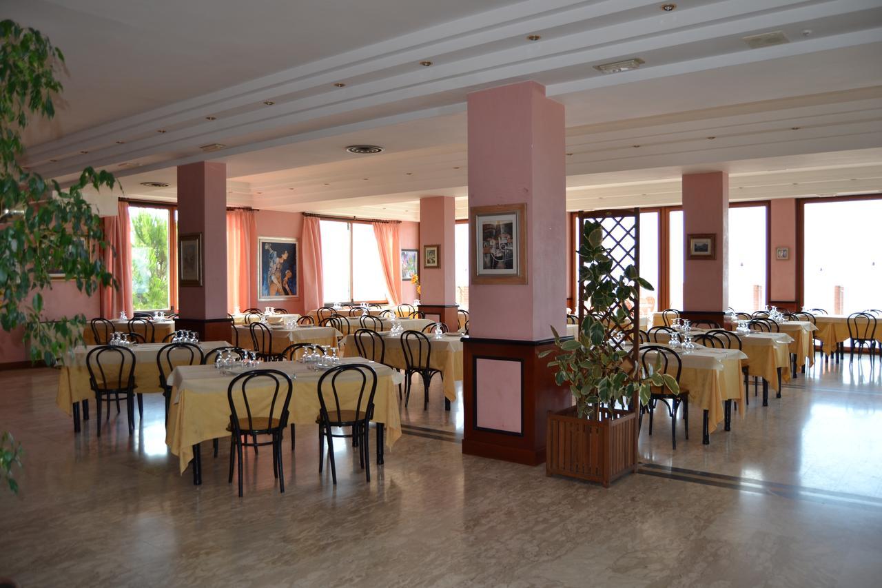 Hotel ristorante Bellavista Colonnella Esterno foto
